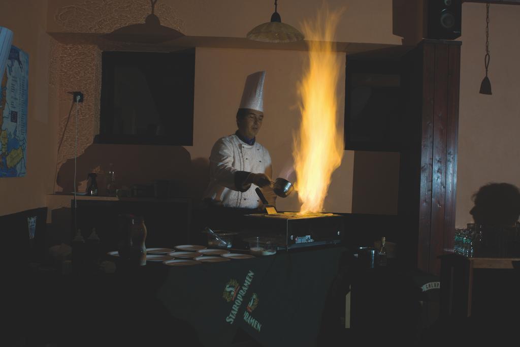 Zlatníky Camping Oase Praha酒店 外观 照片