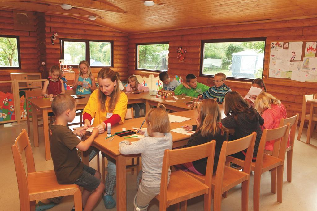 Zlatníky Camping Oase Praha酒店 外观 照片