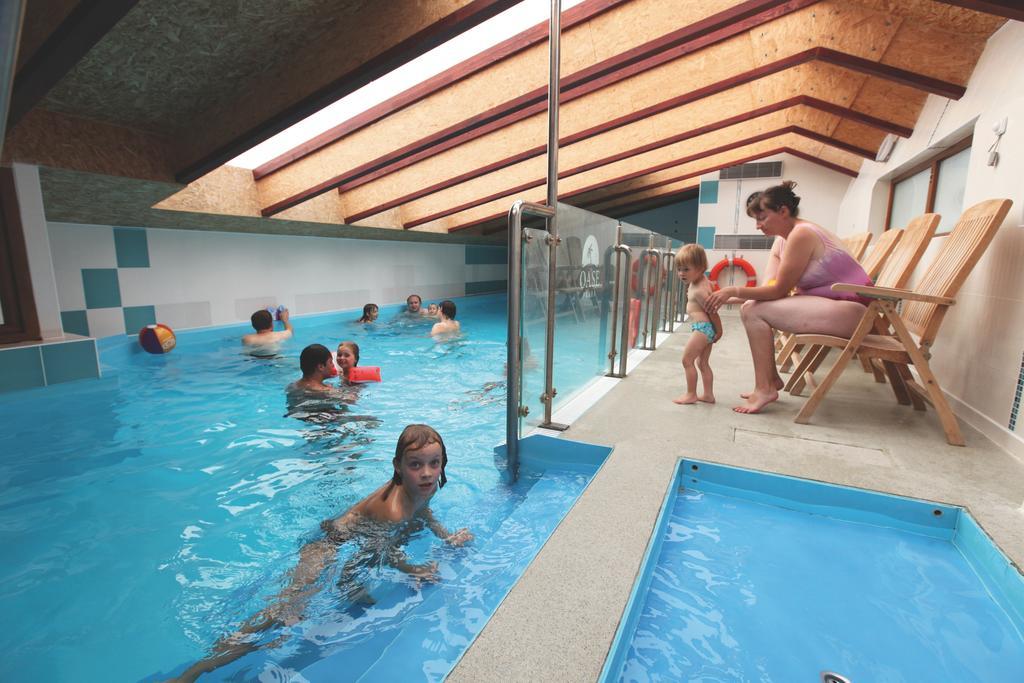 Zlatníky Camping Oase Praha酒店 外观 照片